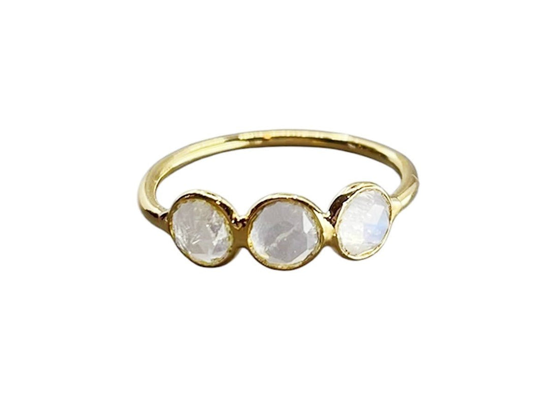 Round White Labradorite 3-Stone Ring