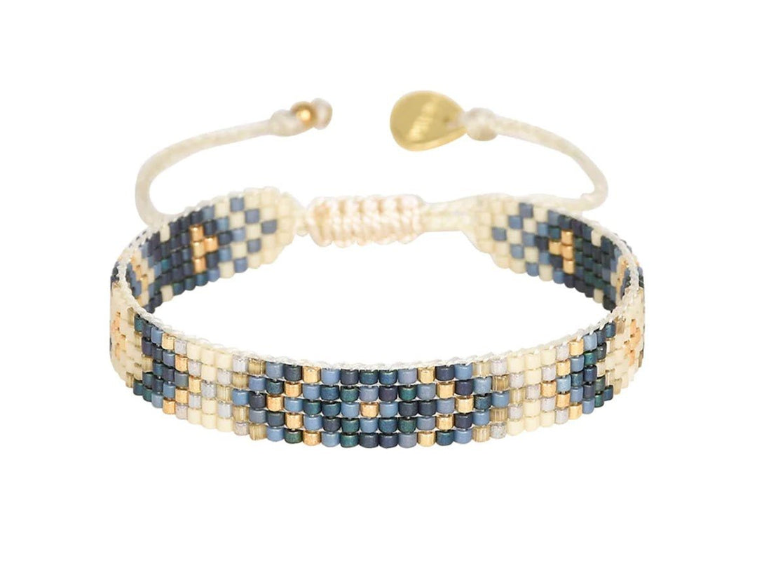 Narrow Navy and Ivory Diamond-Patterned Beaded Bracelet