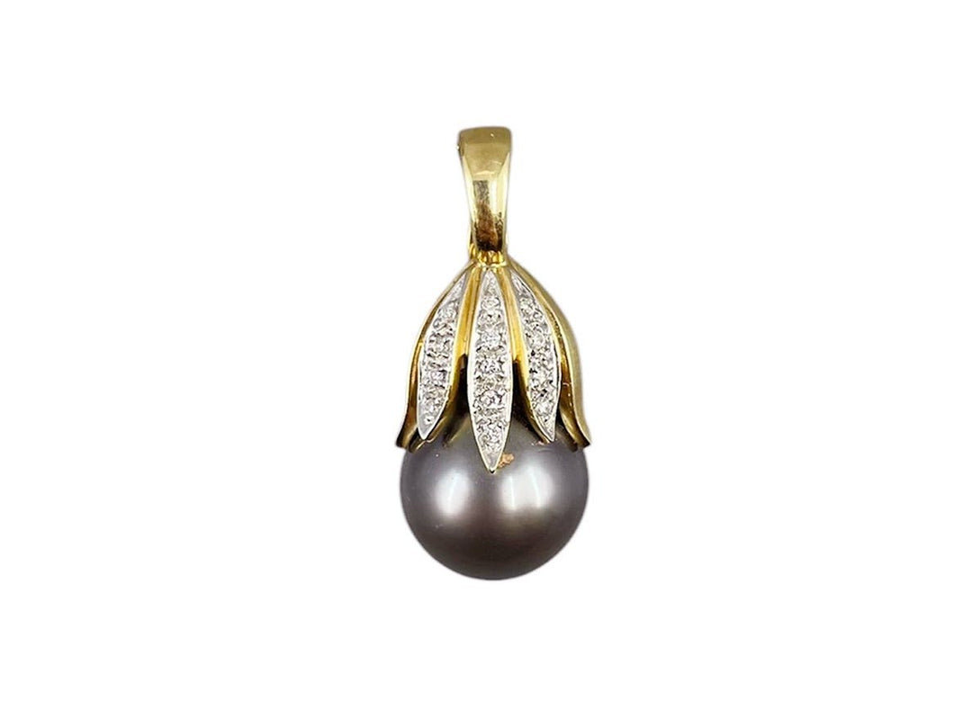 14k 1970s Gray Tahitian Pearl Charm with Diamond Cap