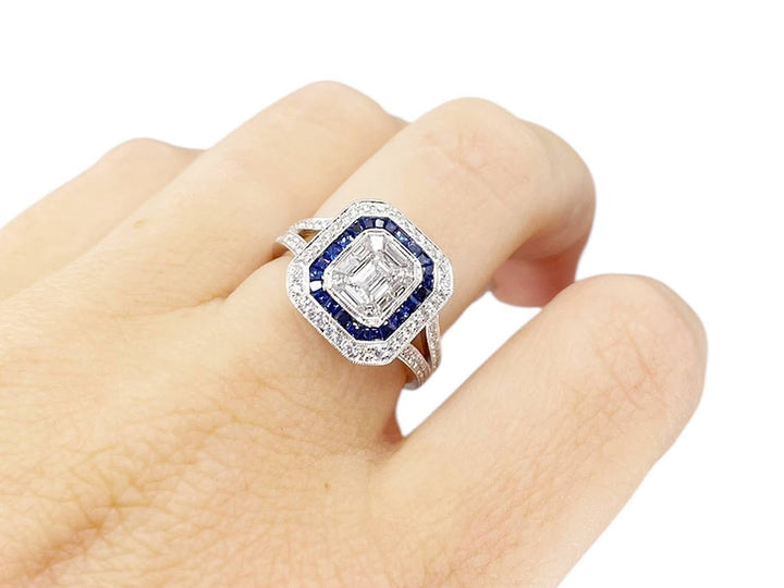 18k Ring with Diamonds and Sapphires