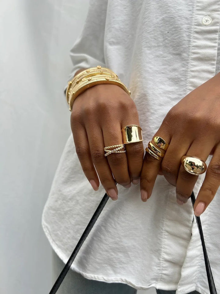 Gold Thick Concave Ring