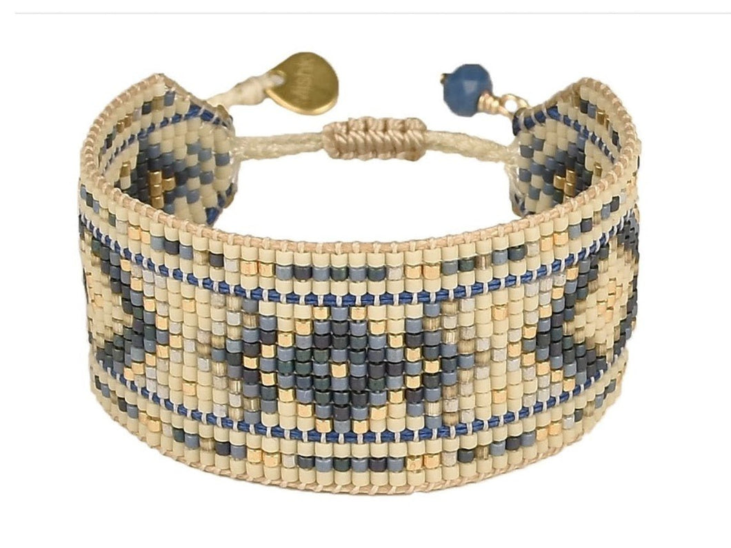 Navy and Cream Diamond-Patterned Beaded Bracelet