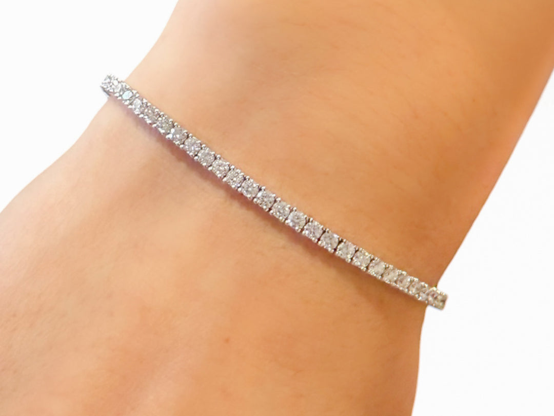 14k Tennis Bracelet with Diamonds
