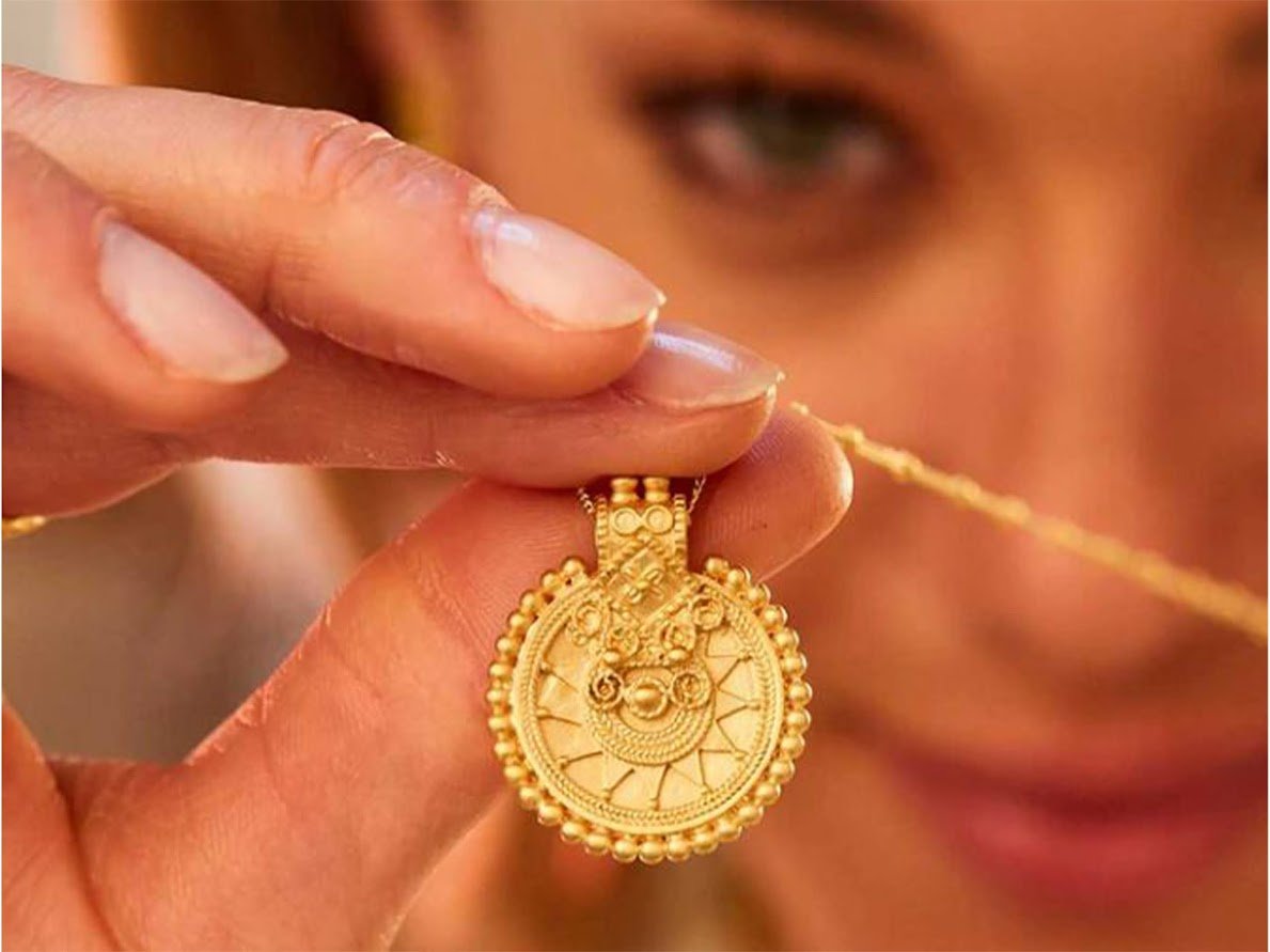 Gold Mandala Necklace.