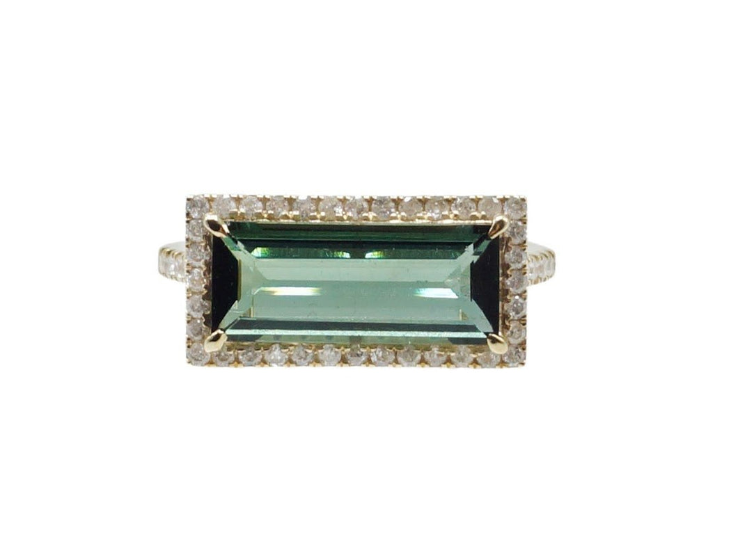 18k Green Tourmaline Ring with Diamonds