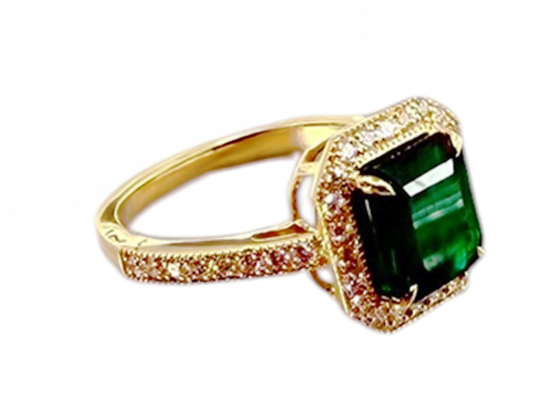 14k Emerald Ring with Diamonds