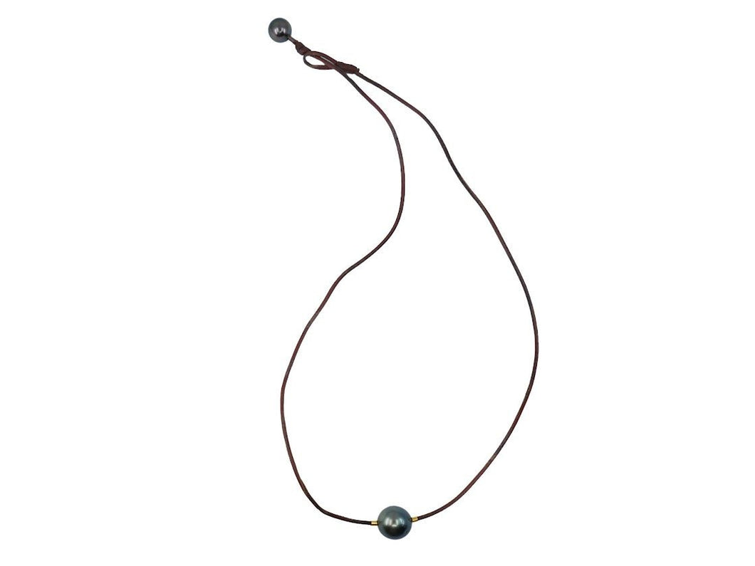 Brown Leather Necklace with Dark Gray Tahitian Pearl and Gold Bead
