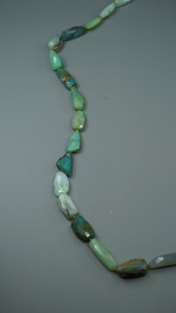 18k Peruvian Opal Necklace