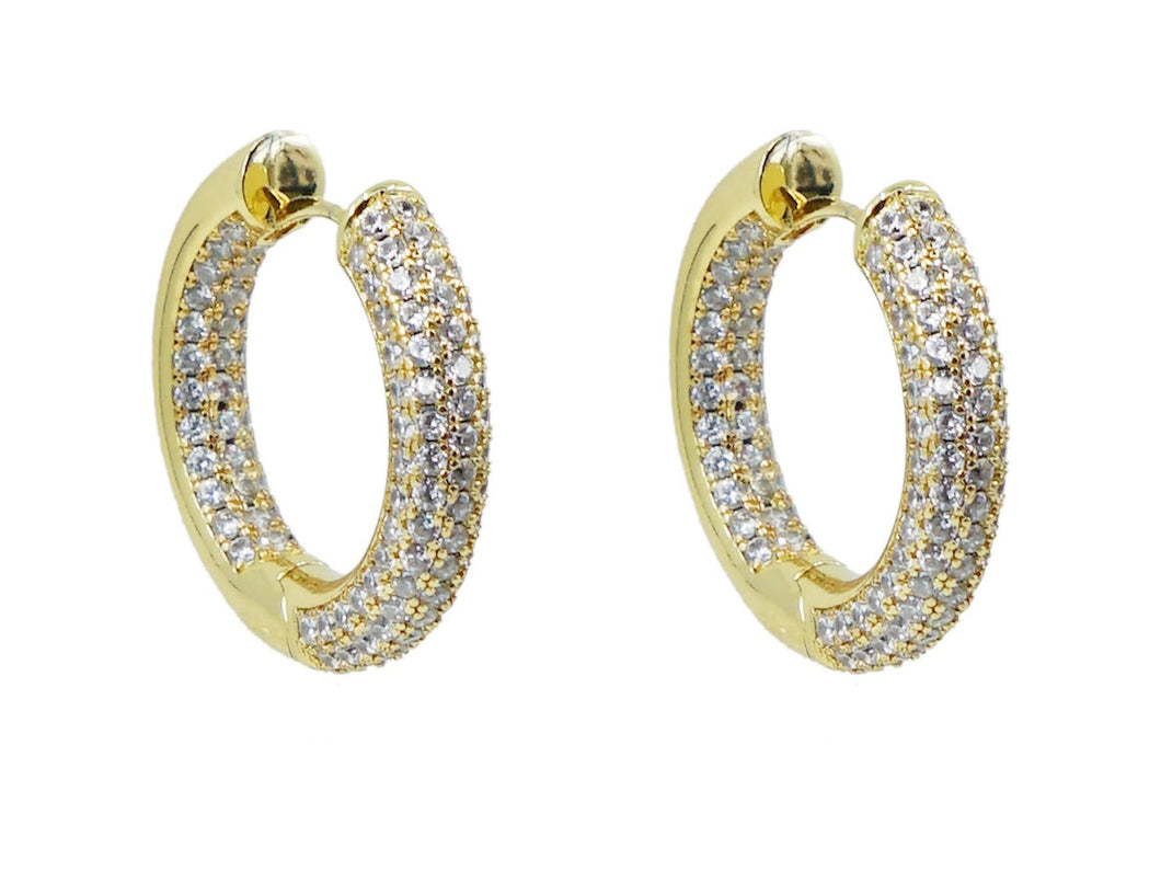 Reversible Hoops with CZs
